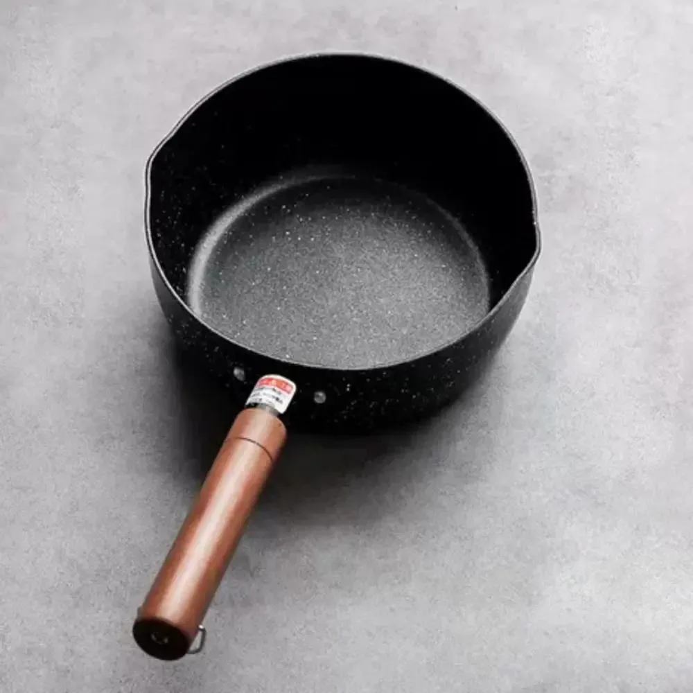 Cookware Non-Stick Milk Pot with Lid and Pour Spout Wood Handle Soup Pot Flat Bottom Japanese Style Cooking Saucepan Noodles